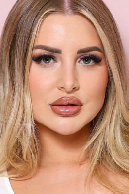 Madison Lanez from BRAZZERS